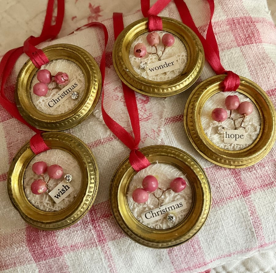 Vintage Christmas Decorations - set of 5