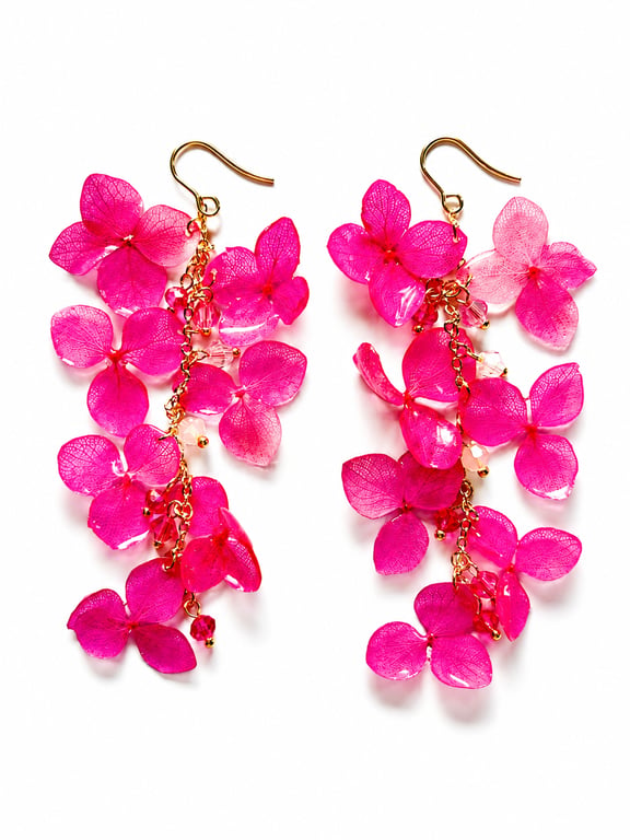 Real Pink Hydrangea Cascade Earrings – Pressed Flower Botanical Jewellery