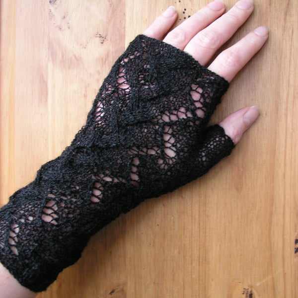 Black lace fingerless gloves