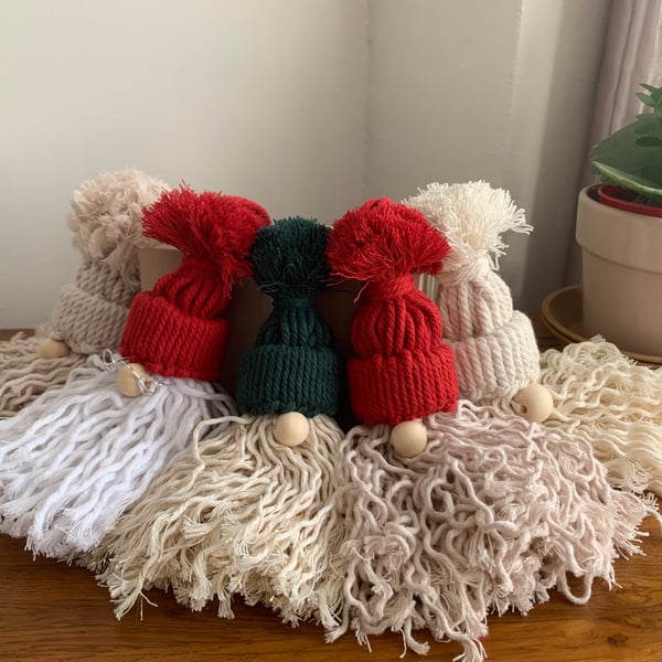 Macrame Gnome, Xmas Decoration, Gonk Decoration, Christmas Gonk
