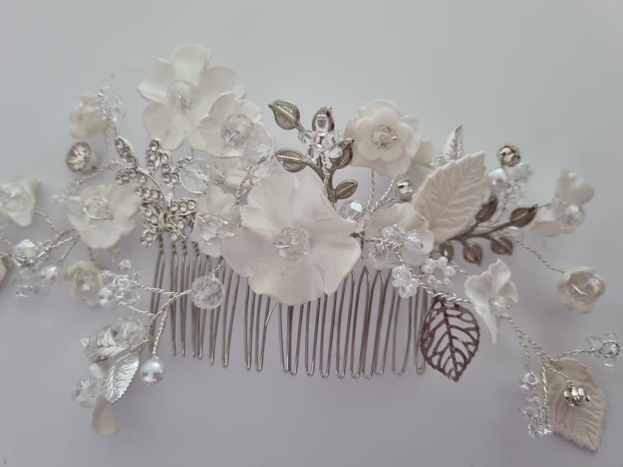 Swarovski crystals bridal hair comb.  Bridal hair accessories.  Floral bridal 