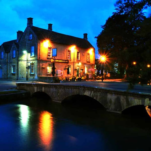 Kingsbridge Inn Bourton On The Water Cotswolds Photograph Print