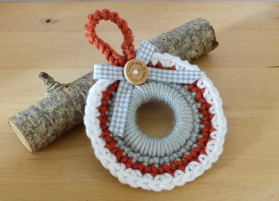 Crocheted Hanging Wreath Decoration