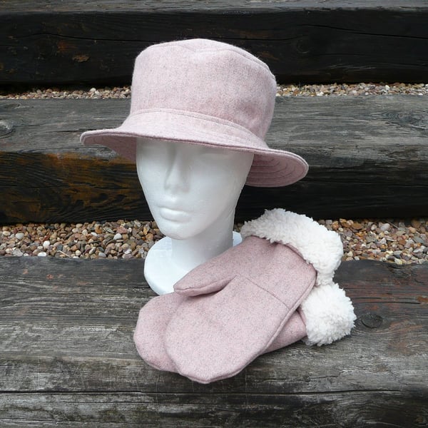 Bucket hat glove set pink grey marl wool tweed faux sheepskin fleece mittens 