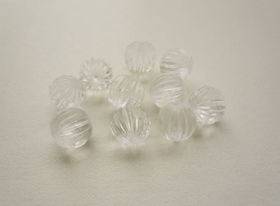 10 Clear Round Ribbed Beads