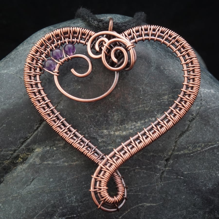 Copper Wire Weave Heart Pendant with Amethyst beads