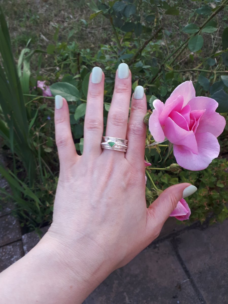Emerald green sea glass spinner ring DVSR3