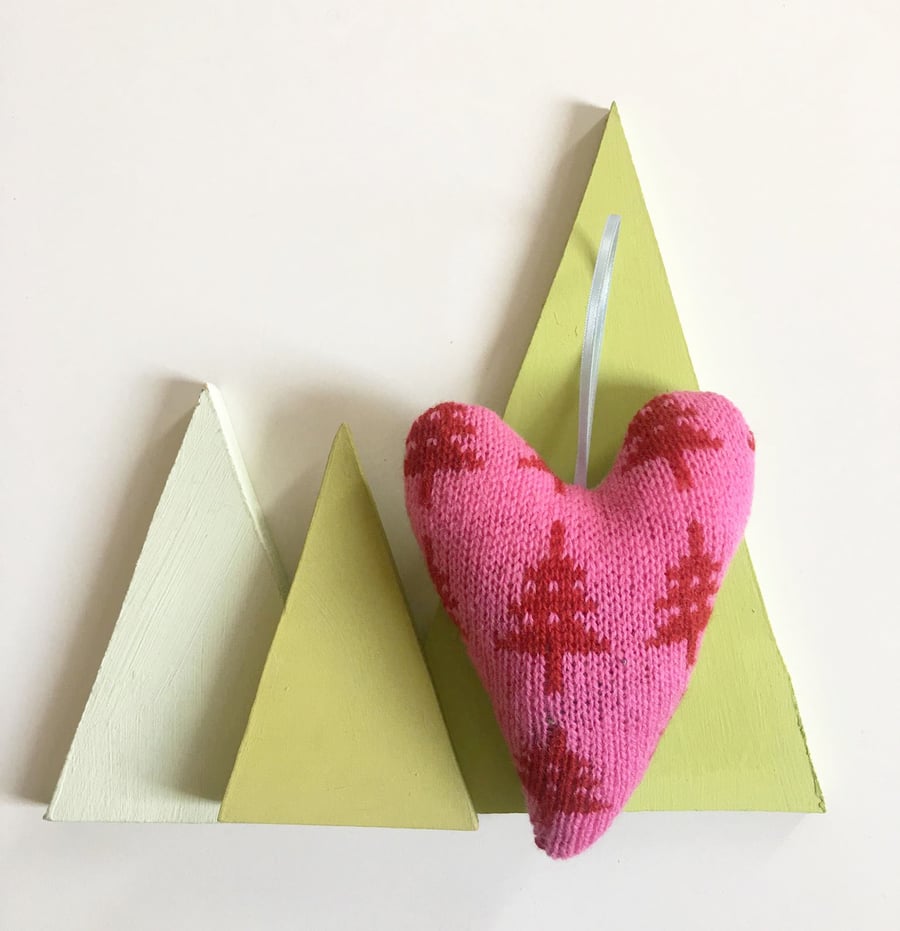 Festive Tree Lavender Heart