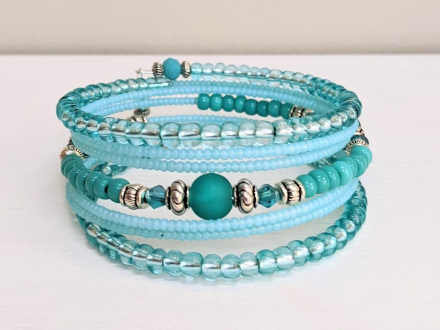 Memory Wire Seed Beaded Bracelet in Aqua Green and Silver, 