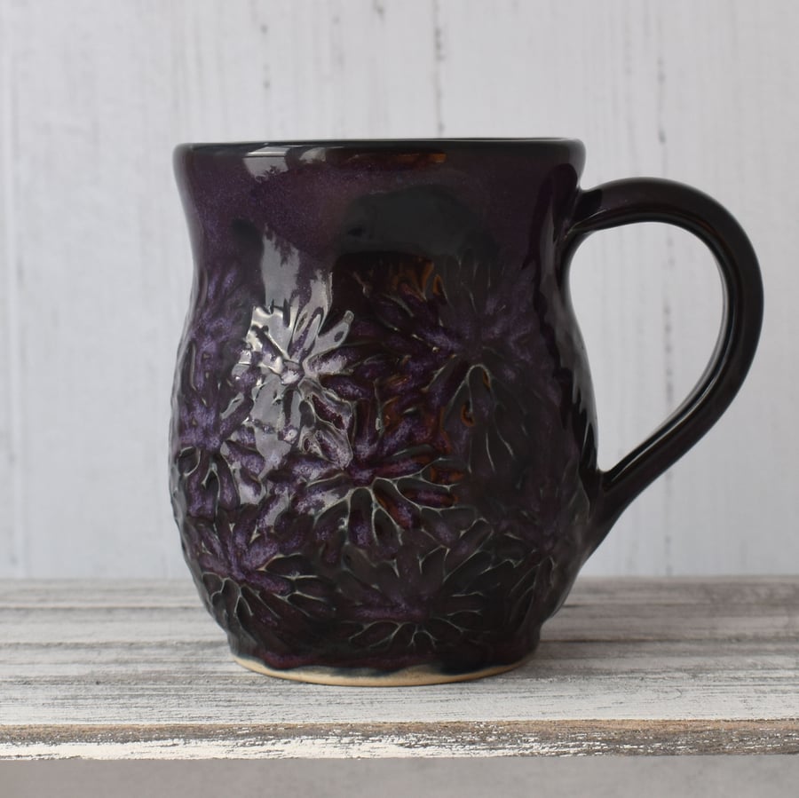 18-31 Carved black Ceramic Stoneware Mug (UK postage included)