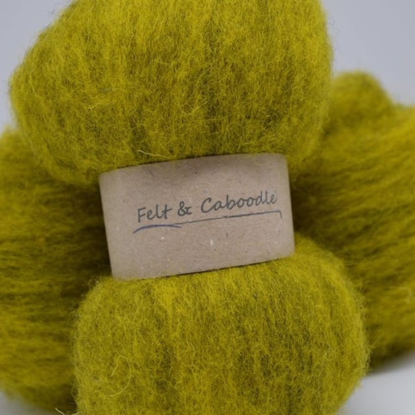 Carded Corriedale wool Meadow mix
