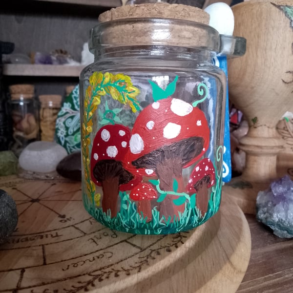 Mushroom storage jar 