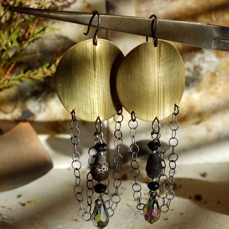 Mixed-metal chandelier earrings with agate and oxidised silver