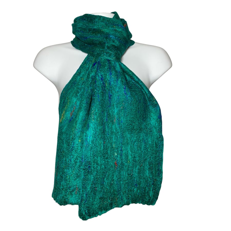  Merino wool and silk scarf in jade green