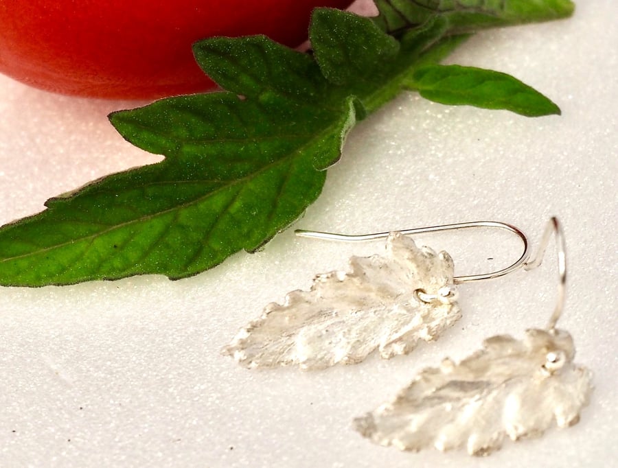 Tomayto Tomato - Silver tomato leaf earrings