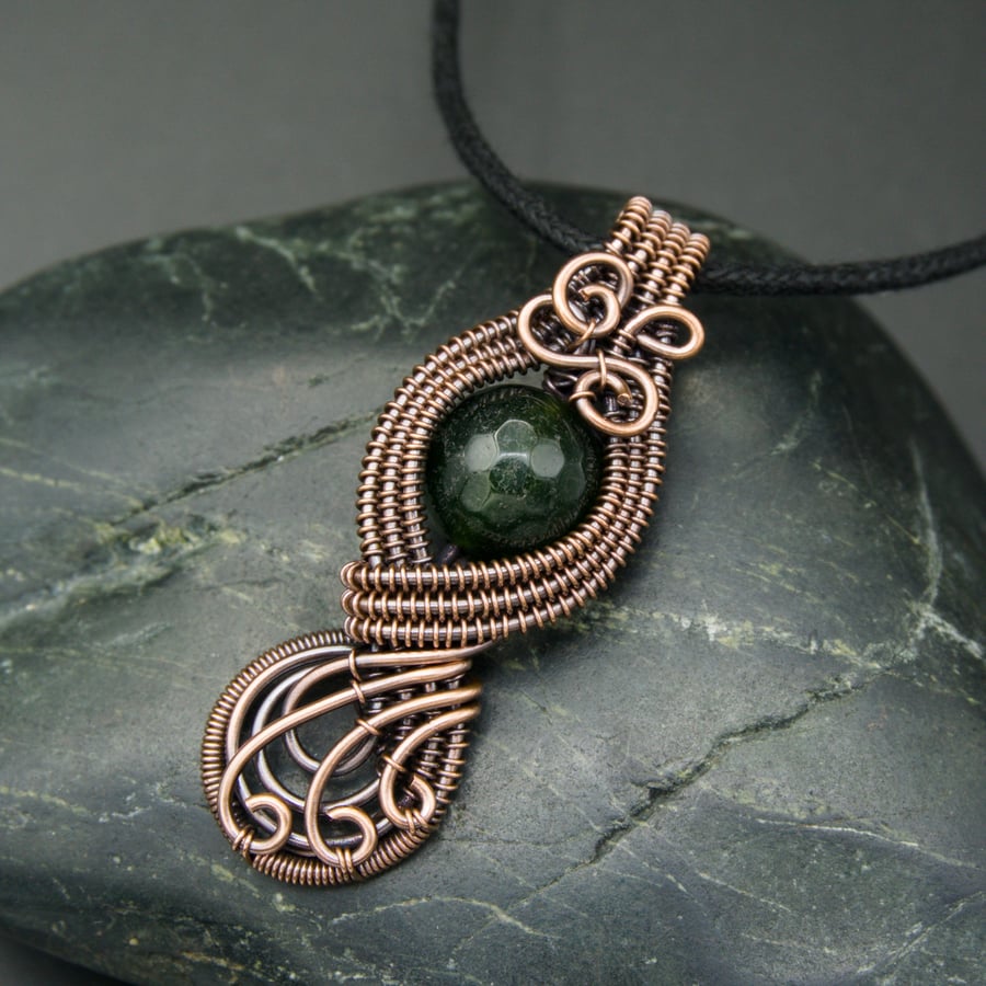 Copper Wire Woven Long Pendant with Faceted Green Agate bead