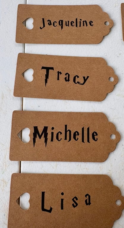 Personalised Kraft Wedding Place Name Tags with Heart Cut-Out – Custom Names