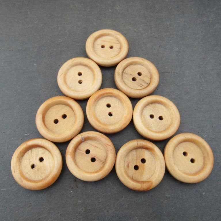 10 Medium Wooden Buttons, Size 36, 24mm