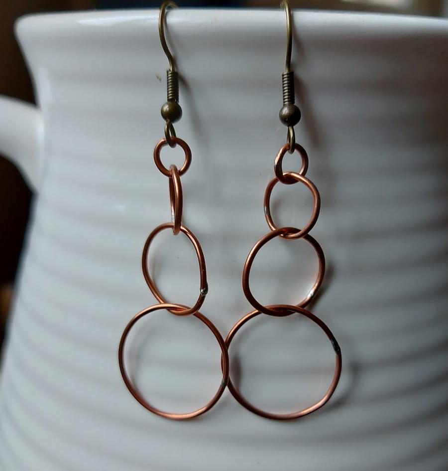 Copper three-ring dangle earrings