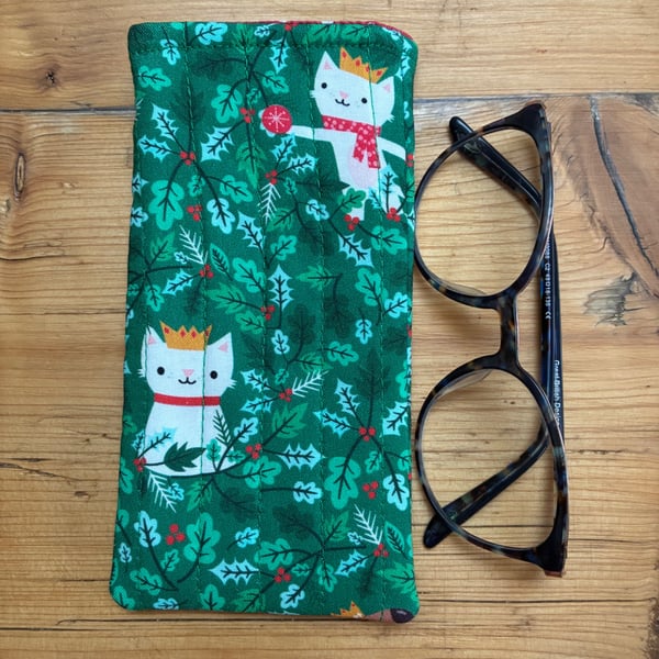 Christmas Cats Quilted Fabric Glasses Case