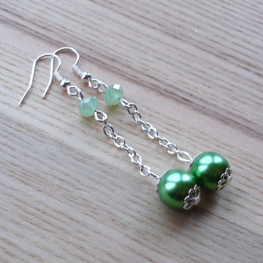 Green Glass Faux Pearl Drop Earrings