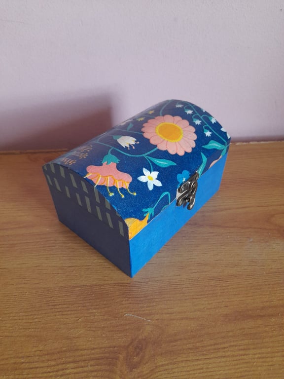 Handmade Colorful Wooden Box: Floral Jewelry Storage
