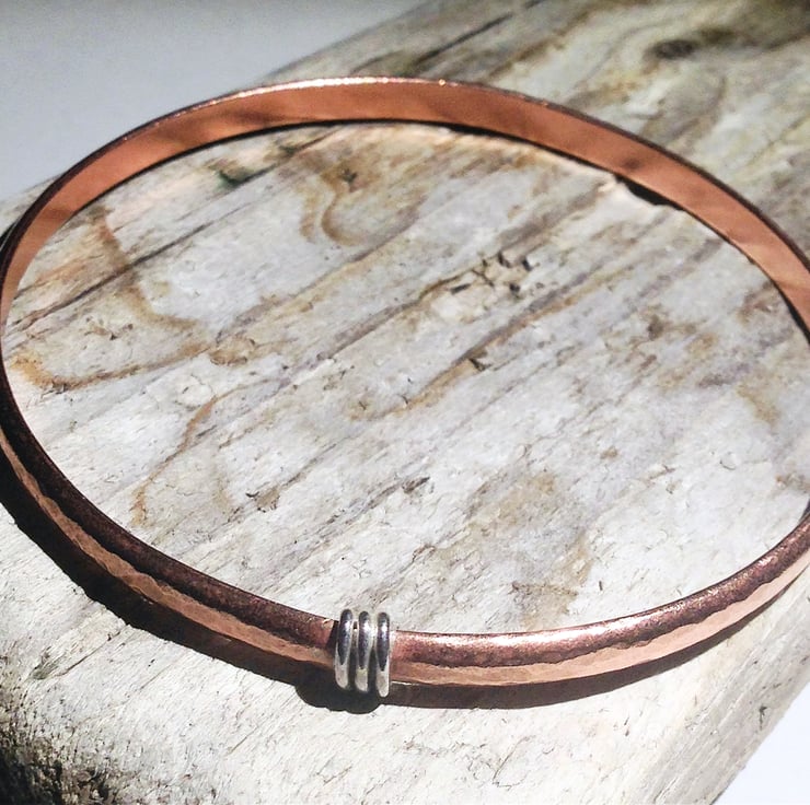 Hand Crafted Hammered Copper Bangle (BRCUCLRD4)... - Folksy
