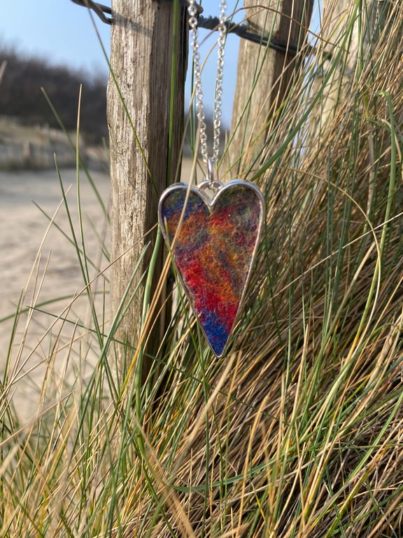 Felt Necklace. (293)