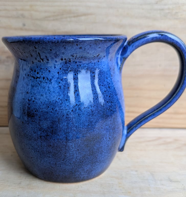 Wavy blue mugs