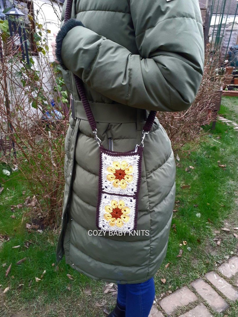 CROSSBODY PHONE BAG   (14)