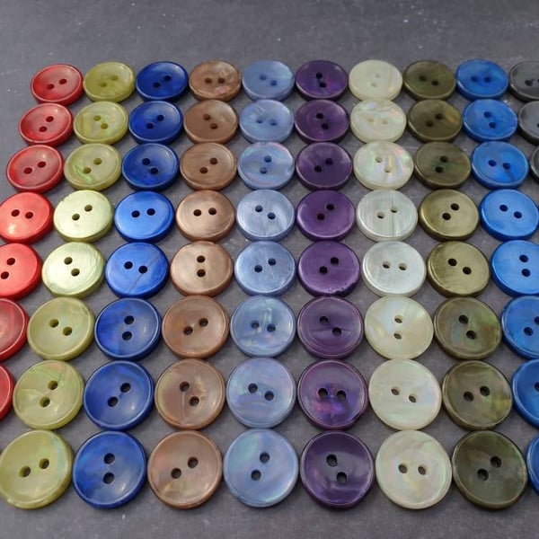 18mm( 28L ) Classic Pearly Cup Buttons in 10 Colours