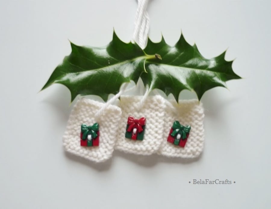 Christmas gift tags (10) - Gift box toppers - Hand knitted gift tags