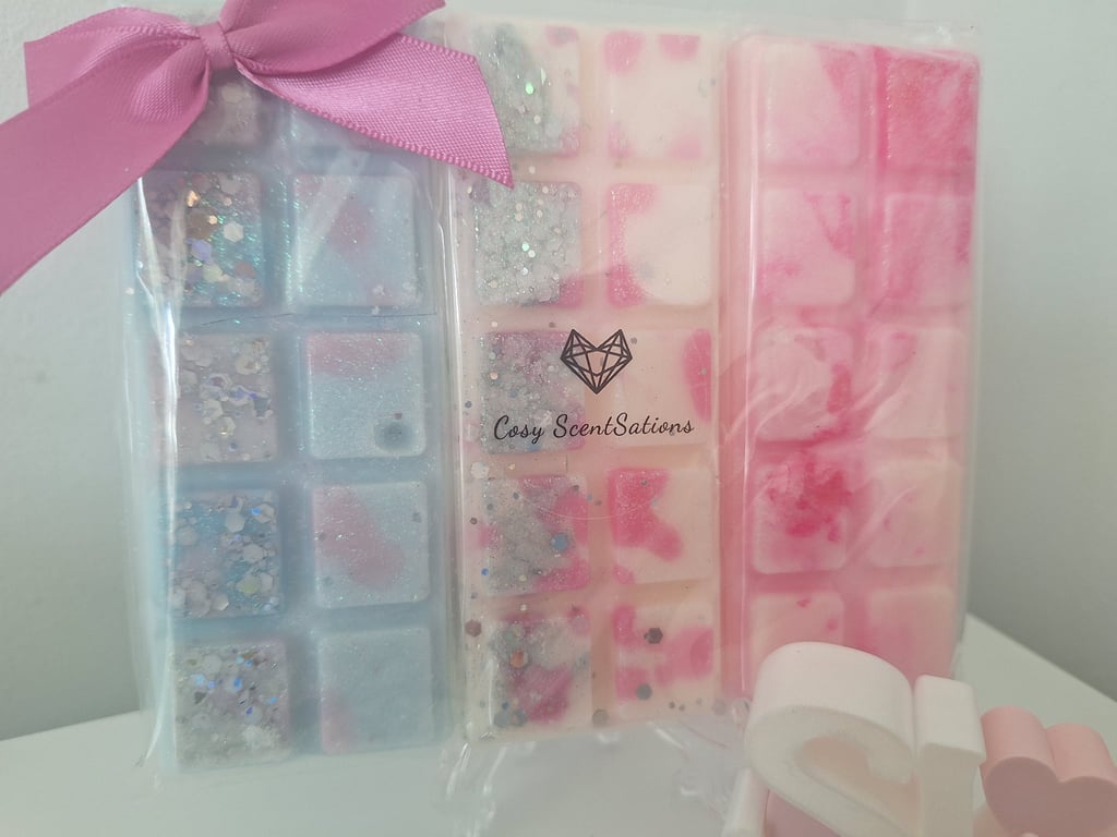 Wax Melt Snapbars in Laundry inspired scents