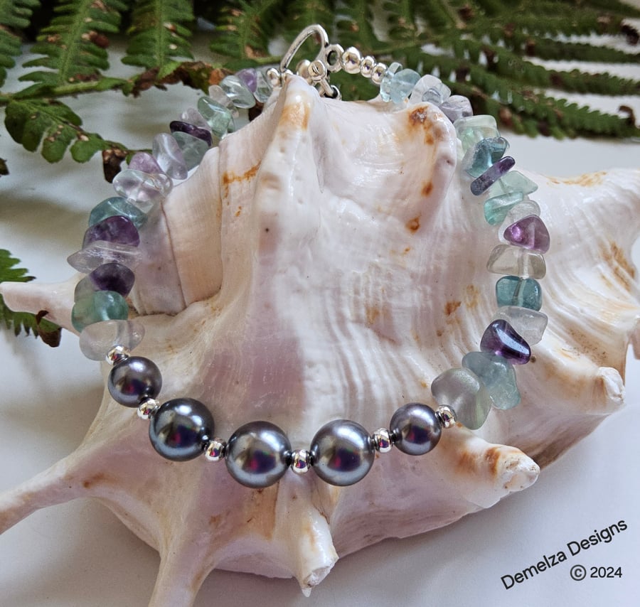 Designer Grey Shell Pearls & Fluorite Bracelet 