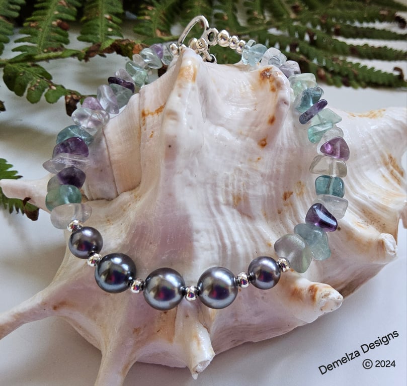Designer Grey Shell Pearls & Fluorite Bracelet 
