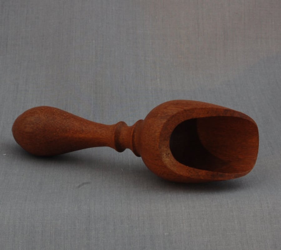 Perfectly Imperfect-Scoop in Sapele Timber