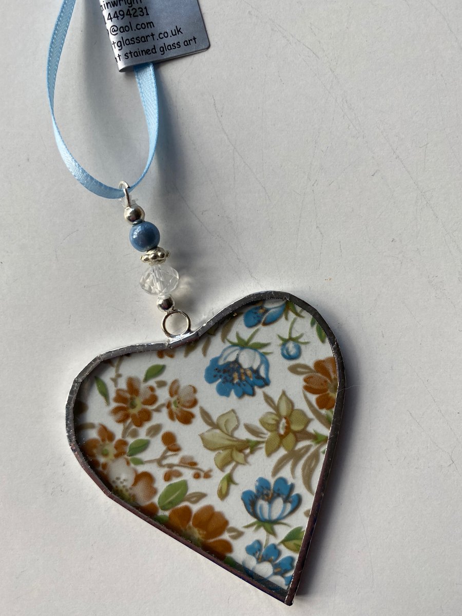 Stained Glass Ribbon Heart Suncatcher Decoration 