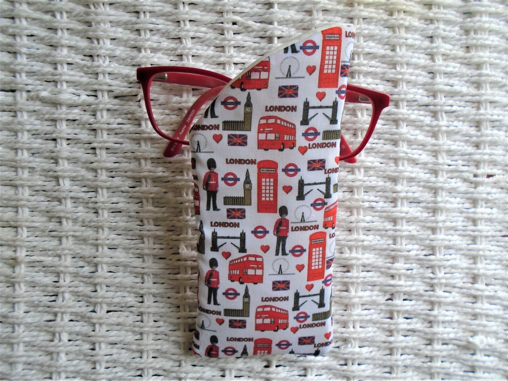 Love London Glasses Case 