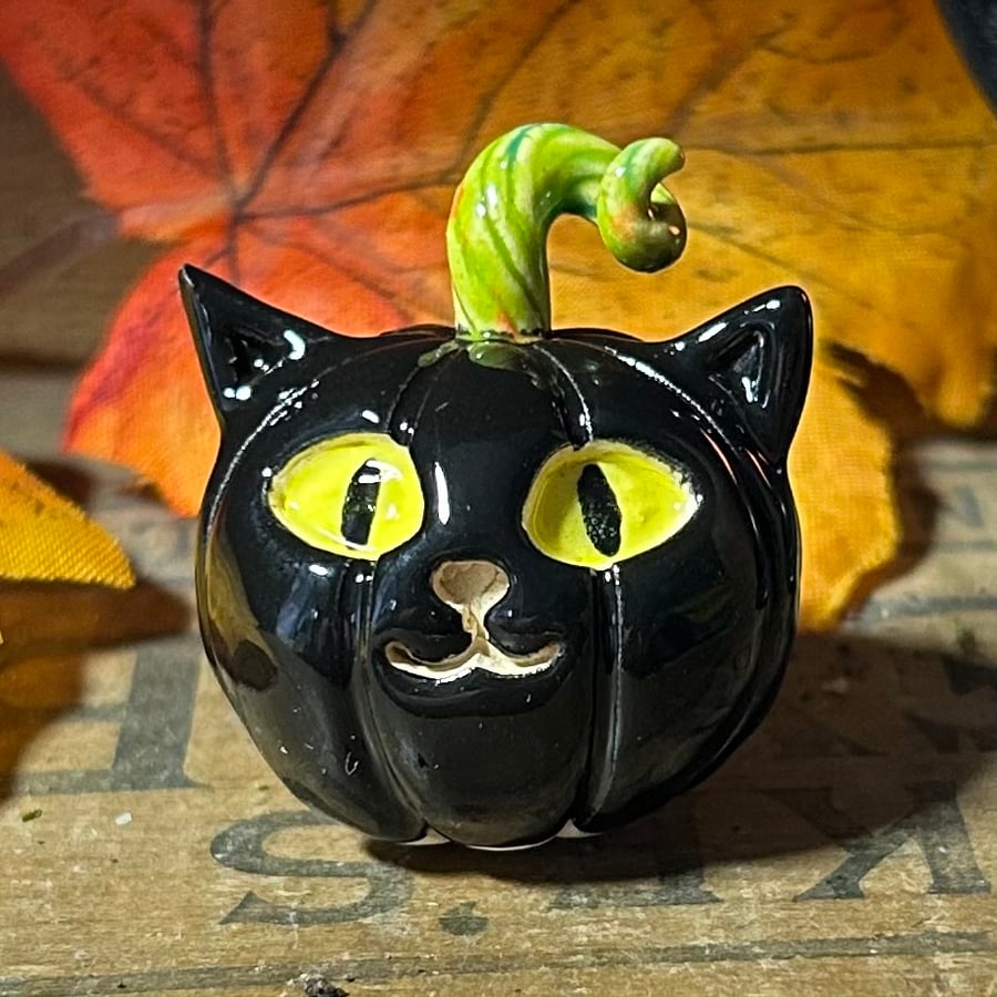 Image of Kitkin small ceramic cat pumpkin decoration