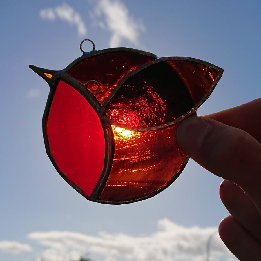 Stained glass stylised red robin. Suncatcher hanging decoration. 
