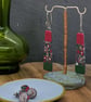Red and green patterned earrings - Image 3