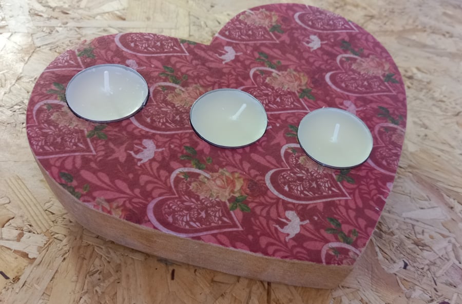  Wooden Heart-Shaped Tea Light Holder,With qupid decoupage finish on the top
