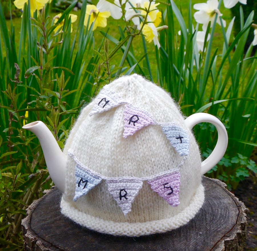 Wedding Tea Cosy Mr and Mrs Bunting