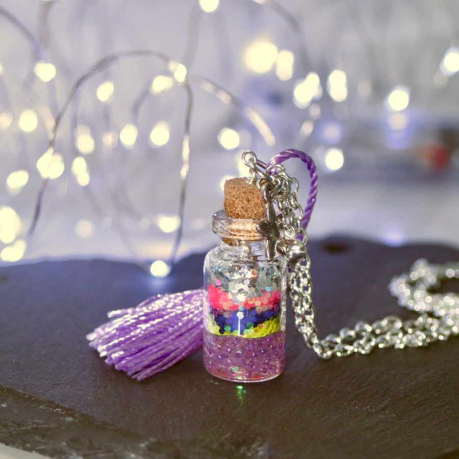 Lilac tassel glitter glass bottle pendant