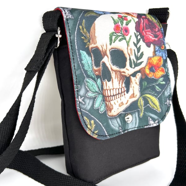 Skull design crossbody bag, waterproof canvas flap, with adjustable strap