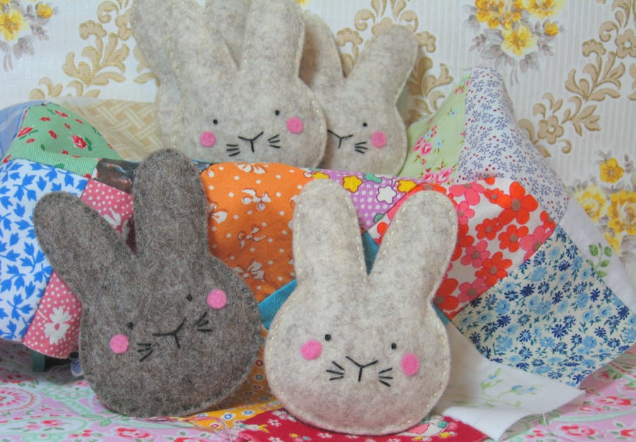 pure wool felt bunny brooch