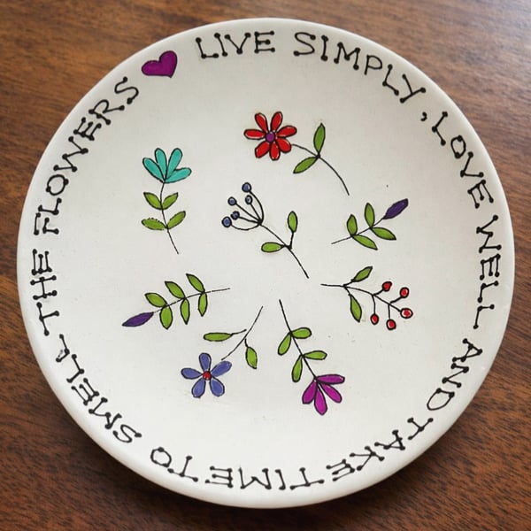 Hand drawn doodle flower trinket dish. 