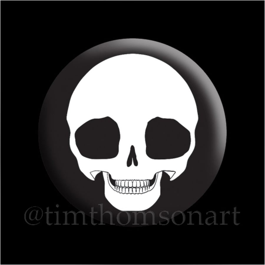 Happy Smiling Pullip Skull... 25mm Button Pin Badge