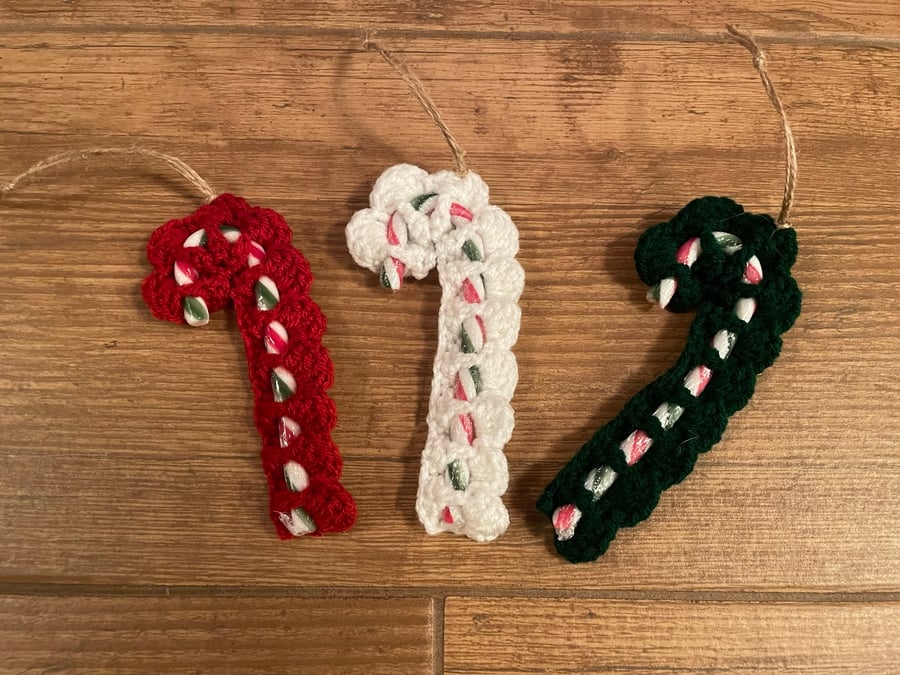 Set of 3 Old Fashion Victorian Candy Cane Holder Crochet Christmas Decoration