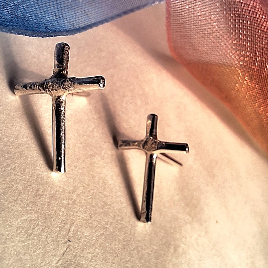 Silver Crucifix Studs